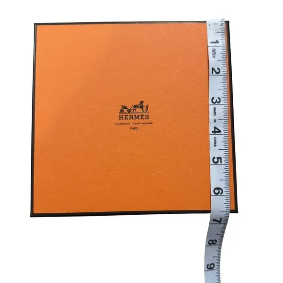 Hèrmes Authentic Empty Tie Gift Jewelry Accessory Container Box Size 6.7x6.5x1 - Picture 6 of 7